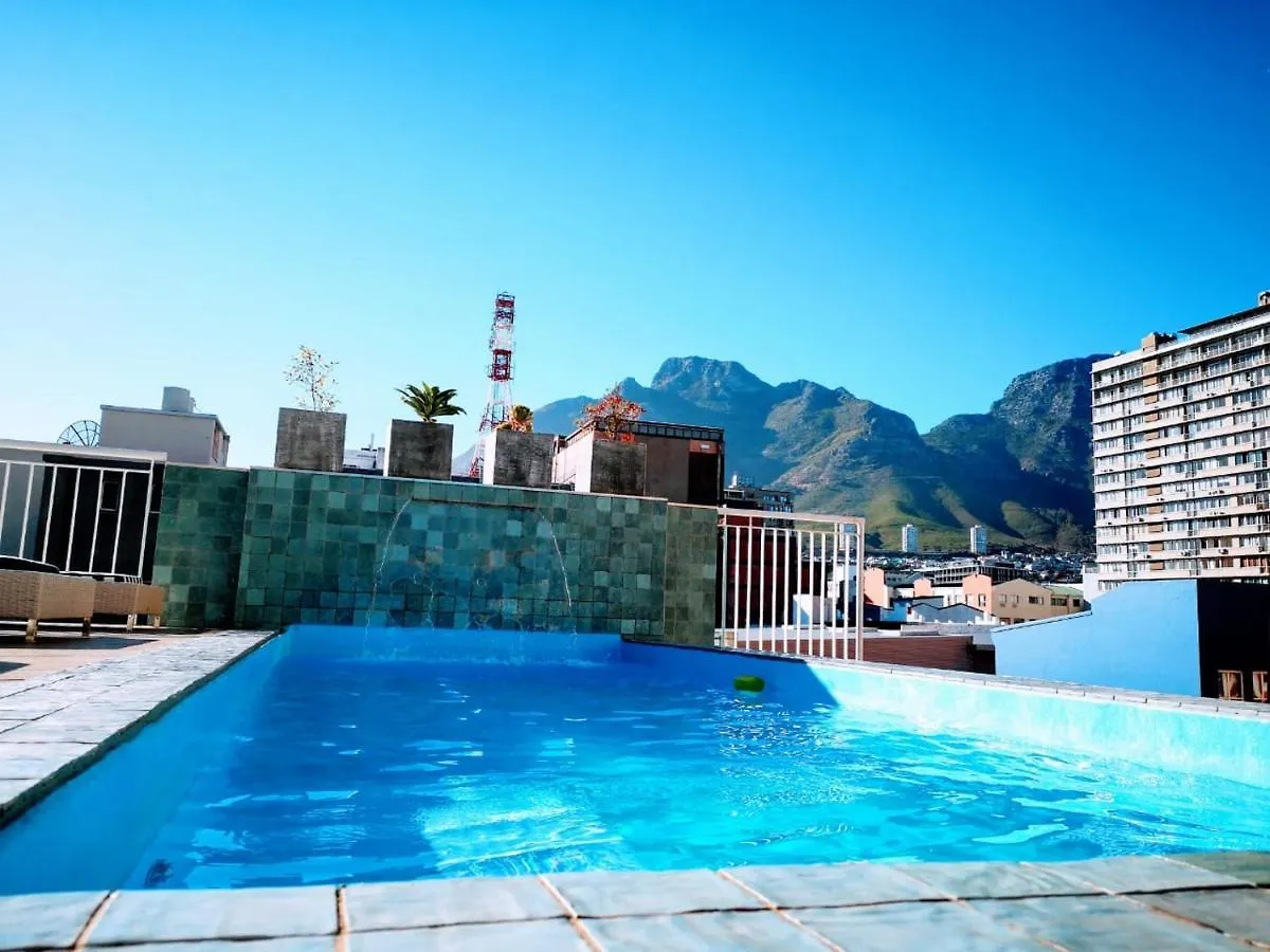 Urban Oasis Aparthotel Cape Town