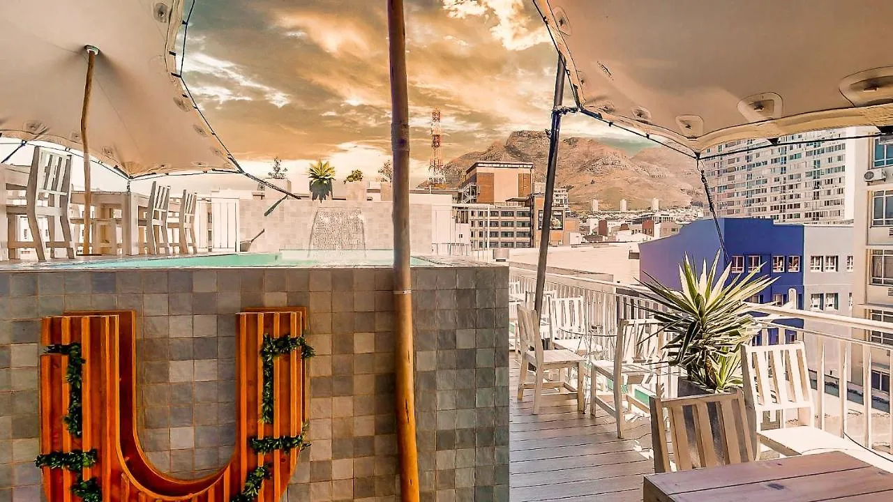 Urban Oasis Aparthotel Cape Town