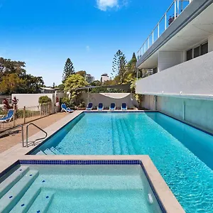 https://elouera-tower.queenslandhotels.net