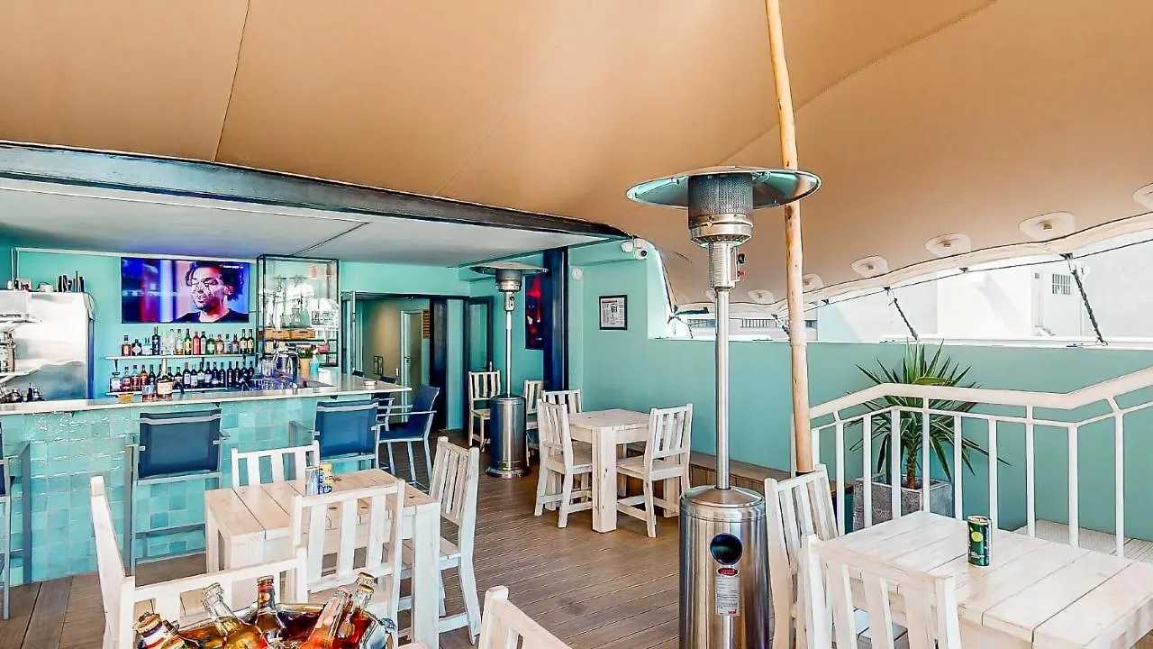 Urban Oasis Aparthotel Cape Town